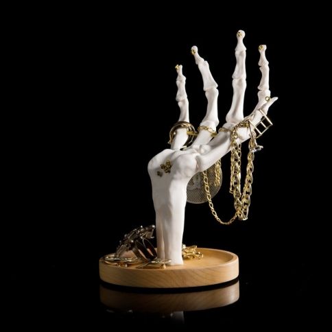 Skeleton Hand Jewellery Tidy Koruteline